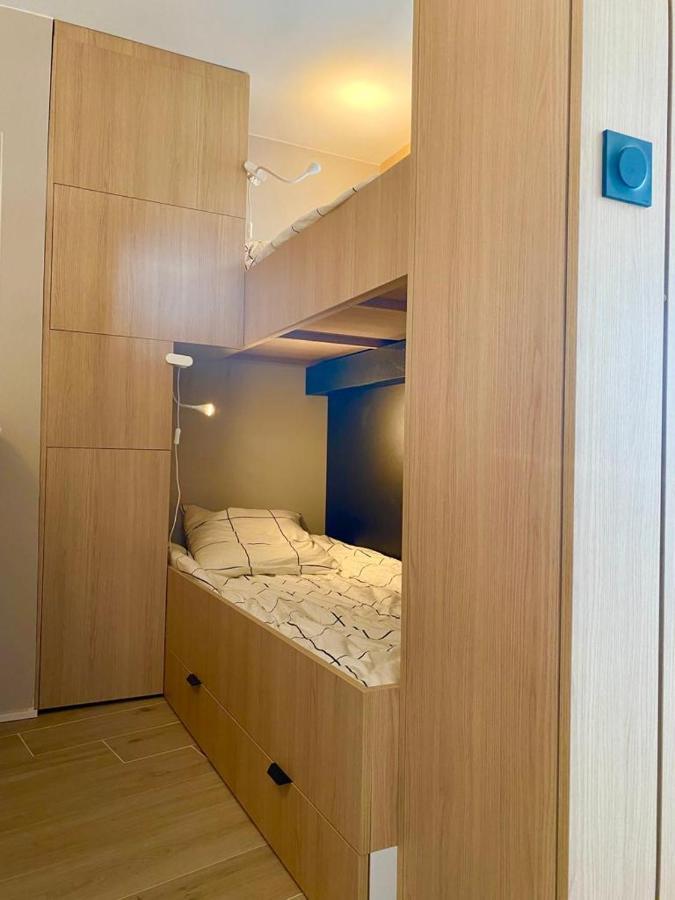 Le Cali, P2 Cabine Dans Une Residence Avec Piscine, Vue Mer Et Parking Prive La Grande Motte Bagian luar foto