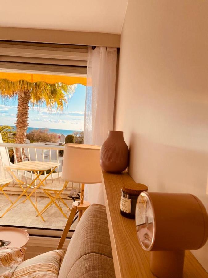 Le Cali, P2 Cabine Dans Une Residence Avec Piscine, Vue Mer Et Parking Prive La Grande Motte Bagian luar foto