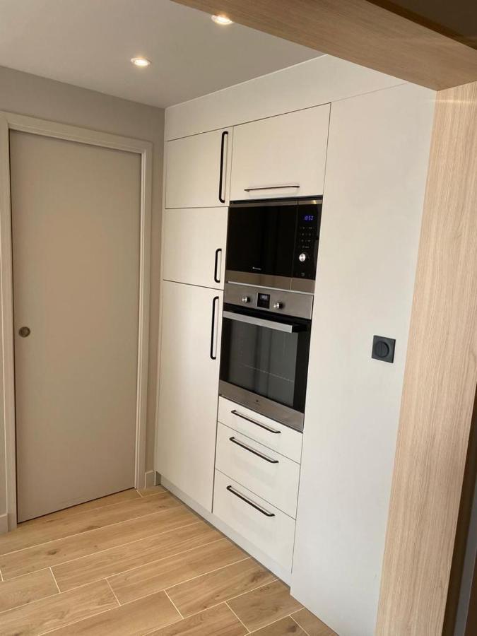 Le Cali, P2 Cabine Dans Une Residence Avec Piscine, Vue Mer Et Parking Prive La Grande Motte Bagian luar foto