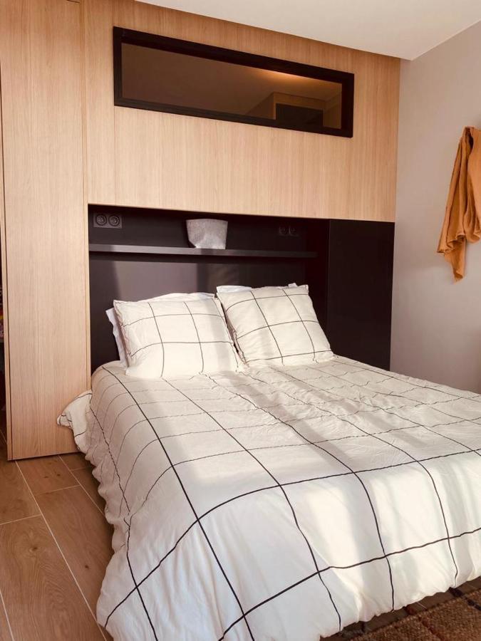 Le Cali, P2 Cabine Dans Une Residence Avec Piscine, Vue Mer Et Parking Prive La Grande Motte Bagian luar foto